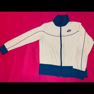 VINTAGE NIKE ZIP UP